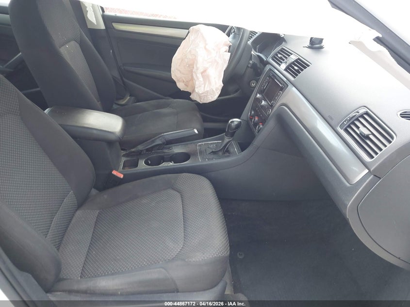 2014 Volkswagen Passat VIN 1VWAP7A31EC026689 IAAI salvage auction — FRONT END, Salvage Title, sold $325 on 2026-07-09 (photo 5)