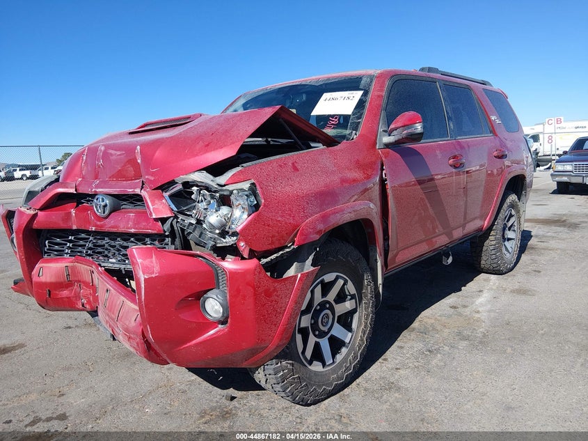 2019 Toyota 4runner VIN JTEBU5JR9K5655783 IAAI salvage auction — FRONT END, Salvage (New Mexico), sold $10,950 on 2026-07-29 (photo 2)