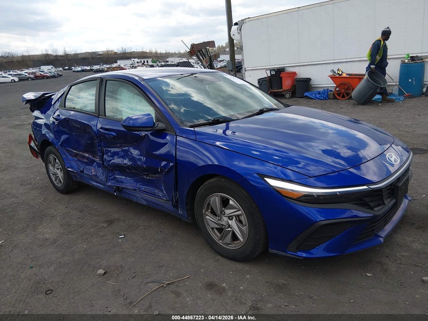 2025 Hyundai Elantra VIN KMHLL4DG3SU857701 IAAI salvage auction — ALL OVER, Salvage Title, sold $2,400 on 2026-07-15 (photo 1)
