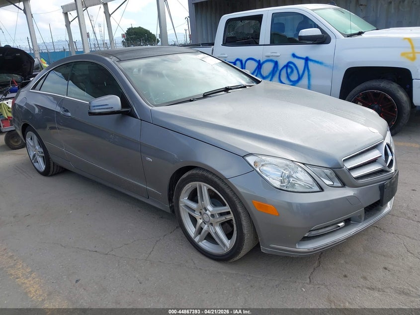 2012 Mercedes-benz E-klasse VIN WDDKJ5KB2CF161345 IAAI salvage auction — REAR END, Salvage (California), sold $2,350 on 2026-08-02 (photo 1)