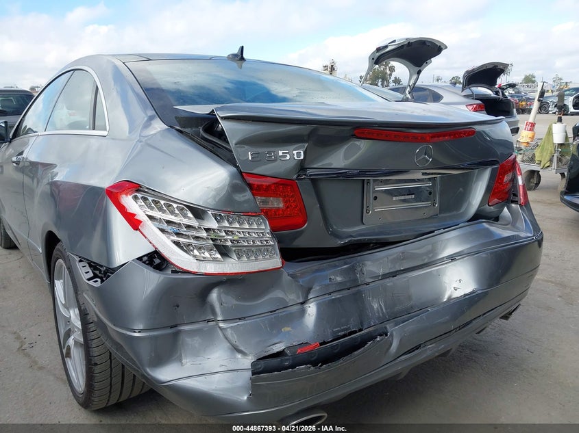 2012 Mercedes-benz E-klasse VIN WDDKJ5KB2CF161345 IAAI salvage auction — REAR END, Salvage (California), sold $2,350 on 2026-08-02 (photo 6)
