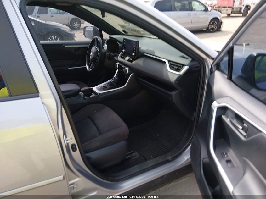 2021 Toyota Rav 4 VIN JTMAB3FV9MD050249 IAAI salvage auction — FRONT END, Wait Title, sold $13,000 on 2026-07-14 (photo 5)