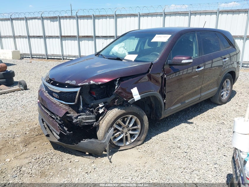 2014 Kia Sorento VIN 5XYKT3A60EG473094 IAAI salvage auction — FRONT END, Wait Title, sold $625 on 2026-07-27 (photo 2)