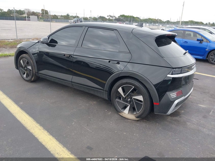 2026 Hyundai Ioniq 5 VIN 7YAKM4DA4TY052124 IAAI salvage auction — RIGHT SIDE, Certificate Of Destruction (Florida), sold $10,250 on 2026-07-30 (photo 3)