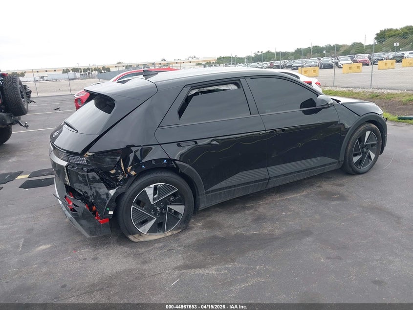 2026 Hyundai Ioniq 5 VIN 7YAKM4DA4TY052124 IAAI salvage auction — RIGHT SIDE, Certificate Of Destruction (Florida), sold $10,250 on 2026-07-30 (photo 4)