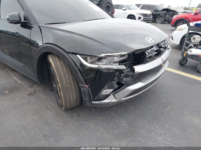 2026 Hyundai Ioniq 5 VIN 7YAKM4DA4TY052124 IAAI salvage auction — RIGHT SIDE, Certificate Of Destruction (Florida), sold $10,250 on 2026-07-30 (photo 6)