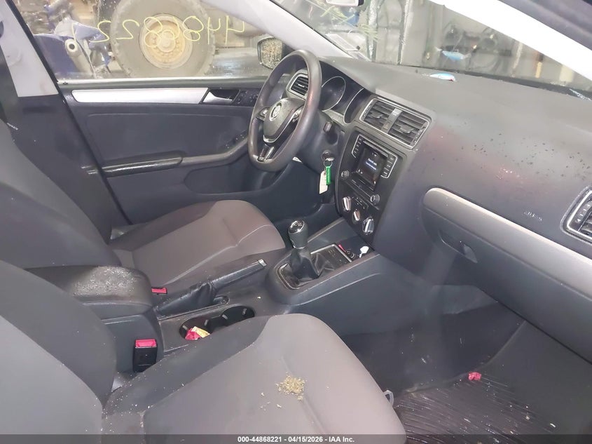 2018 Volkswagen Jetta VIN 3VW167AJ8JM226012 IAAI salvage auction — FRONT & REAR, Wait Title, sold $875 on 2026-07-09 (photo 5)