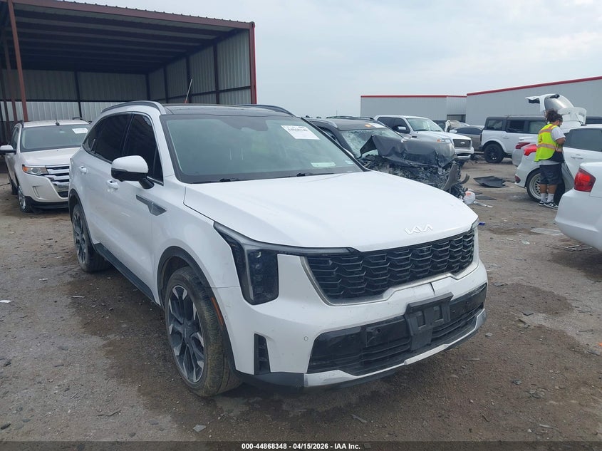 2024 Kia Sorento VIN 5XYRK4JF8RG304714 IAAI salvage auction — FRONT END, Original (Texas), sold $11,400 on 2026-07-21 (photo 1)