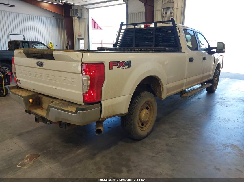 2022 Ford F-250 VIN 1FT7W2BN9NEF63849 IAAI salvage auction — Side, Enterprise Vehicles Clear Only (Colorado), sold $24,850 on 2026-05-19 (photo 4)