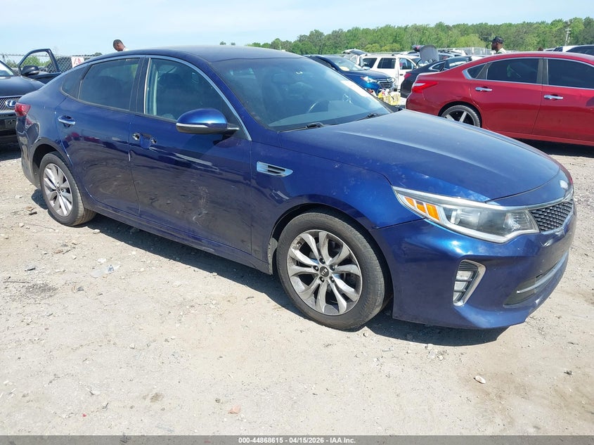 2018 Kia Optima VIN 5XXGT4L36JG219550 IAAI salvage auction — THEFT, Wait Title, sold $1,800 on 2026-07-15 (photo 1)
