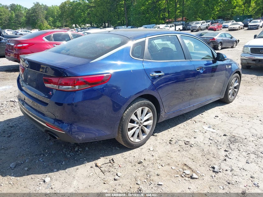2018 Kia Optima VIN 5XXGT4L36JG219550 IAAI salvage auction — THEFT, Wait Title, sold $1,800 on 2026-07-15 (photo 4)