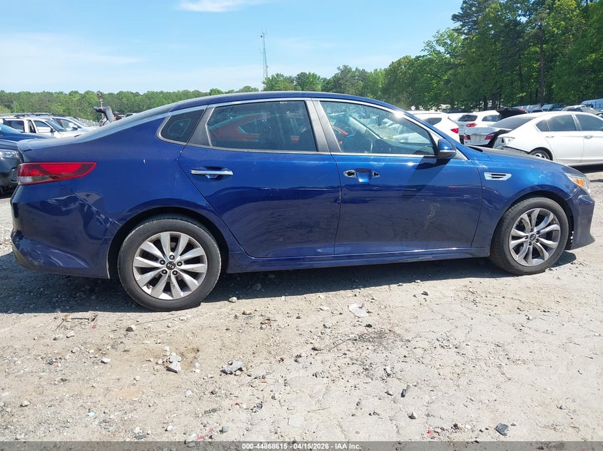 2018 Kia Optima VIN 5XXGT4L36JG219550 IAAI salvage auction — THEFT, Wait Title, sold $1,800 on 2026-07-15 (photo 6)