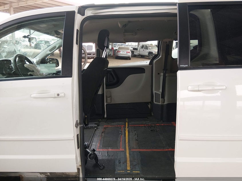 2012 Dodge Grand caravan VIN 2C4RDGCG8CR406499 IAAI salvage auction — LEFT & RIGHT, Salvage (Arizona), sold $400 on 2026-07-23 (photo 8)