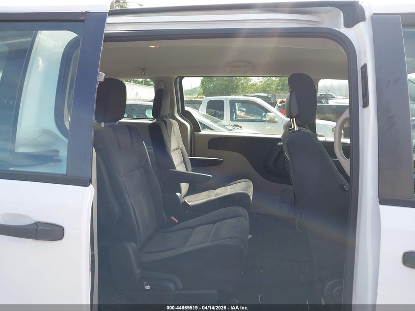 2014 Dodge Caravan VIN 2C4RDGBG7ER250539 IAAI salvage auction — FRONT END, Clear (Hawaii), sold $2,900 on 2026-08-04 (photo 8)