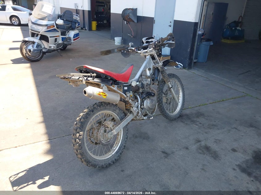 2008 Honda Crf230 VIN JH2MD371X8K002481 IAAI salvage auction — THEFT, Salvage (California), sold $250 on 2026-07-29 (photo 4)