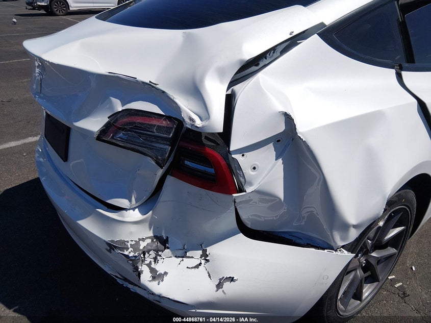 2021 Tesla Model 3 VIN 5YJ3E1EA4MF075667 IAAI salvage auction — REAR END, Wait Title, sold $5,550 on 2026-07-23 (photo 6)