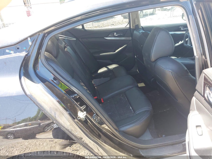 2017 Nissan Maxima VIN 1N4AA6AP9HC416340 IAAI salvage auction — FRONT END, Clear (Tennessee), sold $1,700 on 2026-08-03 (photo 8)