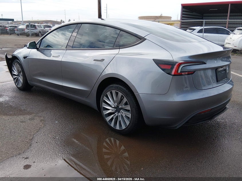 2025 Tesla Model 3 VIN 5YJ3E1EA2SF899812 IAAI salvage auction — FRONT END, Clear (Hawaii), sold $10,600 on 2026-07-28 (photo 3)