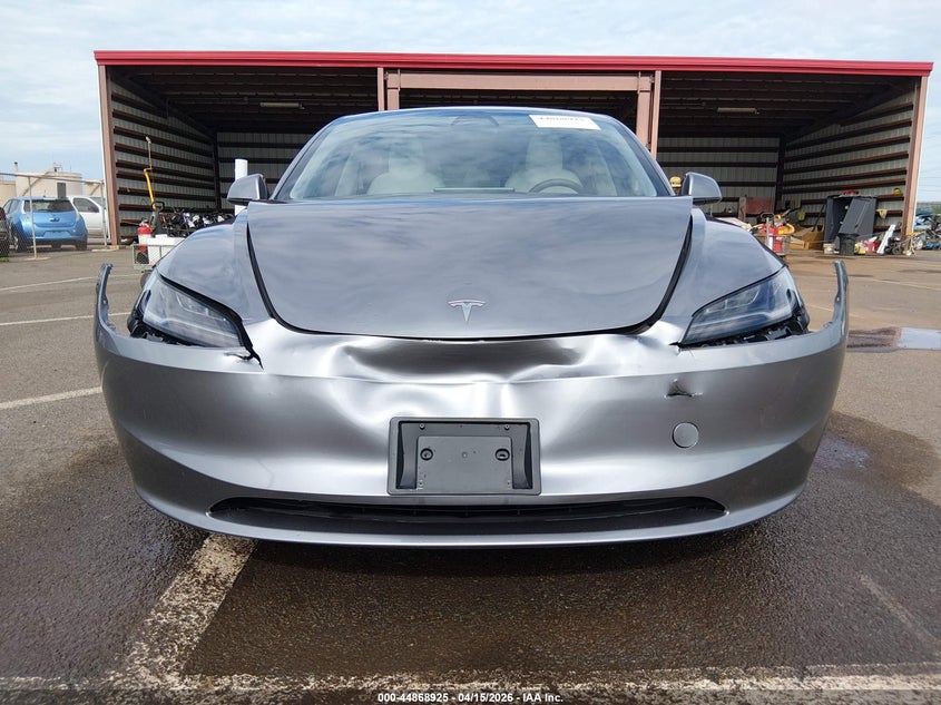 2025 Tesla Model 3 VIN 5YJ3E1EA2SF899812 IAAI salvage auction — FRONT END, Clear (Hawaii), sold $10,600 on 2026-07-28 (photo 6)