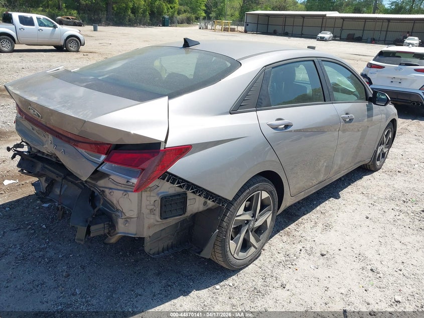 2023 Hyundai Elantra VIN KMHLS4AG5PU566129 IAAI salvage auction — REAR END, Salvage (Georgia), sold $4,850 on 2026-07-31 (photo 4)