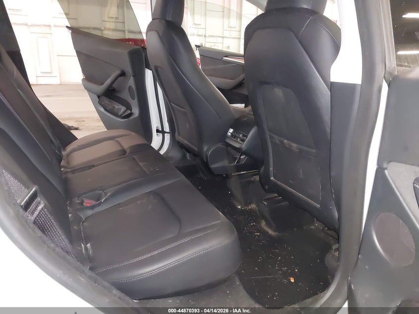 2023 Tesla Model y VIN 7SAYGDEE5PF788671 IAAI salvage auction — RIGHT FRONT, Salvage (Oregon), sold $10,800 on 2026-07-09 (photo 8)
