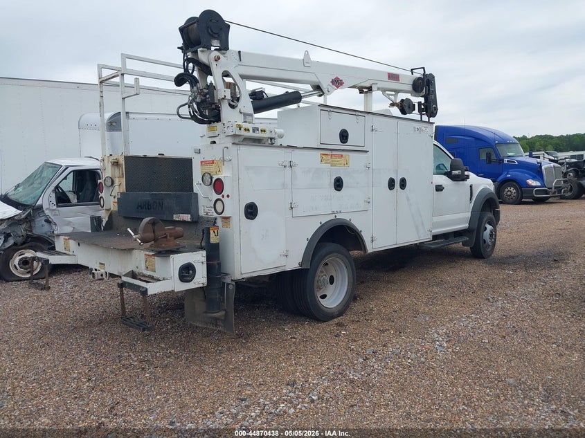 2019 Ford F-550 chassis VIN 1FDUF5GY1KEE76395 IAAI salvage auction — NORMAL WEAR, Clear (Mississippi), sold $15,000 on 2026-07-08 (photo 4)