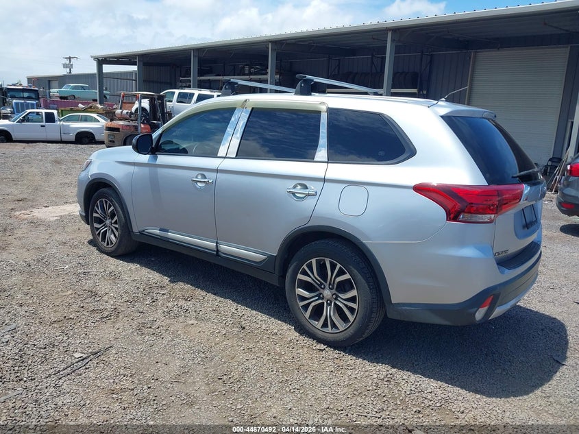 2016 Mitsubishi Outlander VIN JA4AD2A39GZ045337 IAAI salvage auction — WATER/FLOOD, Wait Title, sold $25 on 2026-07-28 (photo 3)