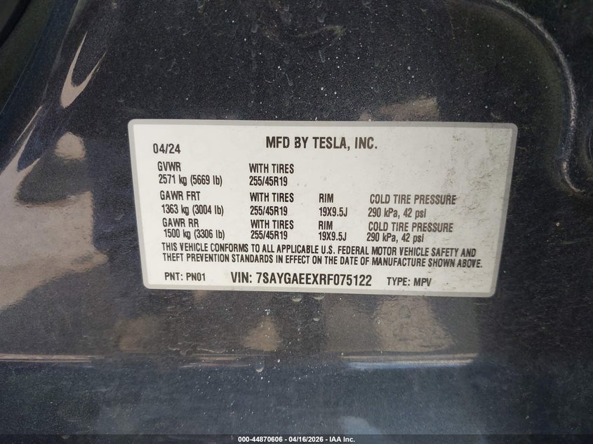 2024 Tesla Model y VIN 7SAYGAEEXRF075122 IAAI salvage auction — FRONT & REAR, Salvage (Texas), sold $50 on 2026-07-30 (photo 9)