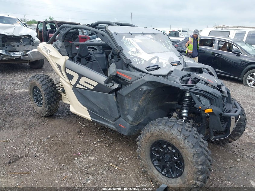2023 Can-am/ brp Maverick VIN 3JBVGAV25PE000064 IAAI salvage auction — FRONT END, Wait Title, sold $10,800 on 2026-07-21 (photo 1)