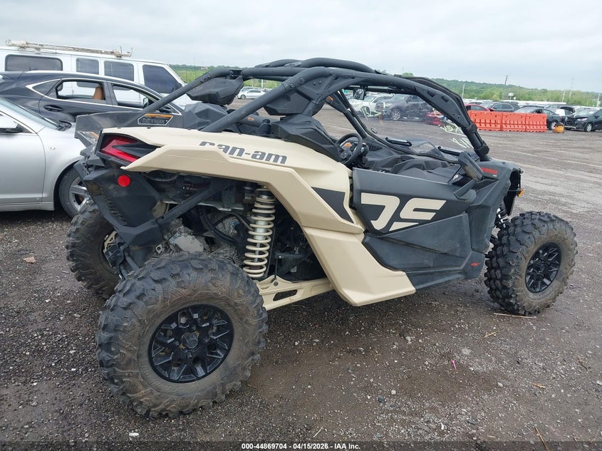 2023 Can-am/ brp Maverick VIN 3JBVGAV25PE000064 IAAI salvage auction — FRONT END, Wait Title, sold $10,800 on 2026-07-21 (photo 4)