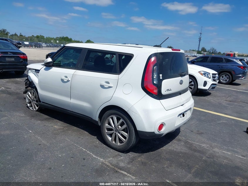 2018 Kia Soul VIN KNDJP3A52J7889646 IAAI salvage auction — LEFT FRONT, Rebuildable (Florida), sold $1,150 on 2026-07-23 (photo 3)