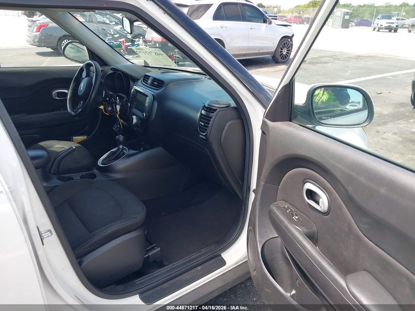 2018 Kia Soul VIN KNDJP3A52J7889646 IAAI salvage auction — LEFT FRONT, Rebuildable (Florida), sold $1,150 on 2026-07-23 (photo 5)