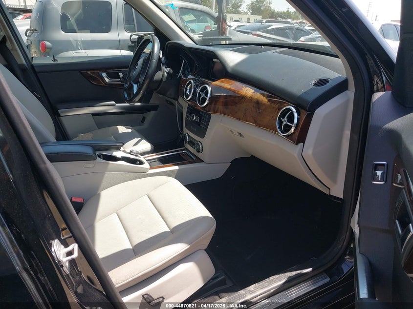 2013 Mercedes-benz Glk-klasse VIN WDCGG5HB0DG096930 IAAI salvage auction — FRONT END, Salvage Title, sold $525 on 2026-07-08 (photo 5)