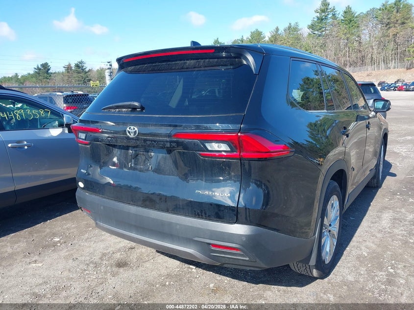 2024 Toyota Highlander VIN 5TDAAAB50RS065781 IAAI salvage auction — LEFT FRONT, Salvage (Massachusetts), sold $25,900 on 2026-07-10 (photo 4)