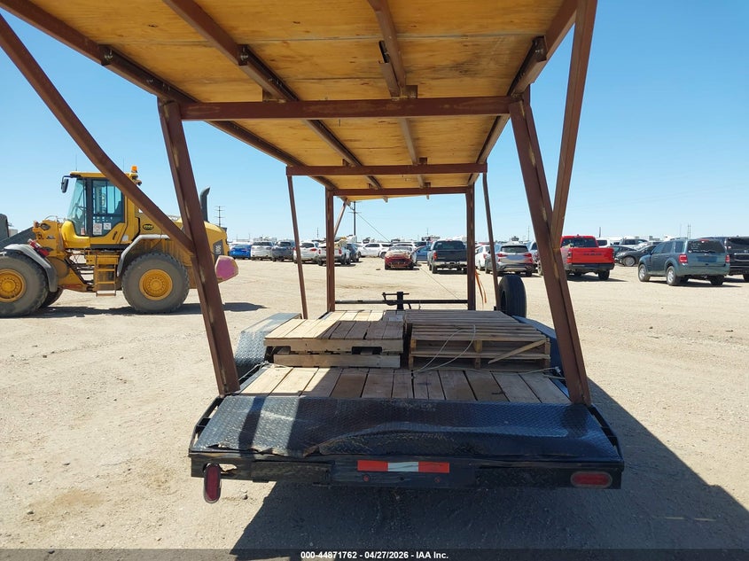 2023 Ht trailers llc 20 flatbed VIN 7V41E2029PH001357 IAAI salvage auction — REAR END, Original (Texas), sold $2,450 on 2026-07-13 (photo 5)