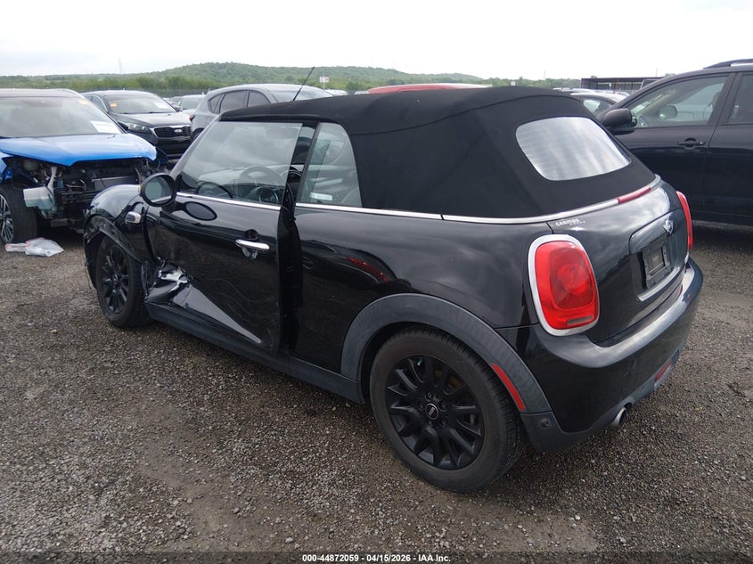 2016 Mini Convertible VIN WMWWG5C50G3C18975 IAAI salvage auction — SIDE, Salvage Title, sold $1,550 on 2026-08-01 (photo 3)