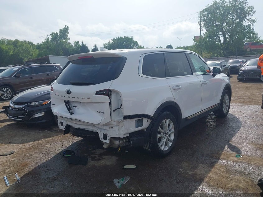 2021 Kia Telluride VIN 5XYP2DHC2MG147385 IAAI salvage auction — REAR END, Clear (Oklahoma), sold $9,200 on 2026-07-15 (photo 4)