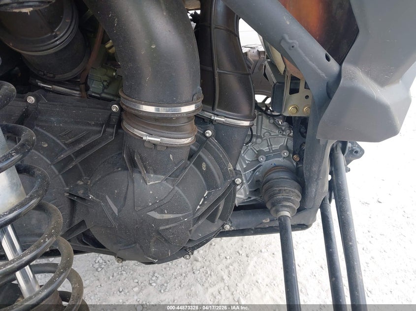 2025 Can-am/ brp Maverick VIN 3JBVNAV43SE002928 IAAI salvage auction — ROLLOVER, Salvage Title, sold $20,000 on 2026-09-30 (photo 9)