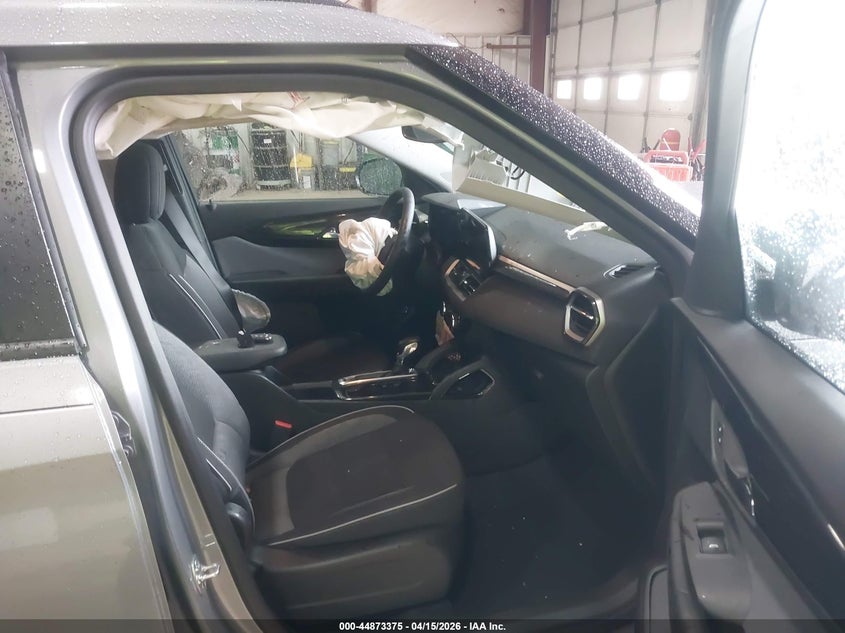 2026 Chevrolet Trailblazer VIN KL79MPSL8TB146454 IAAI salvage auction — FRONT & REAR, Scrap (Michigan), sold $800 on 2026-07-30 (photo 5)