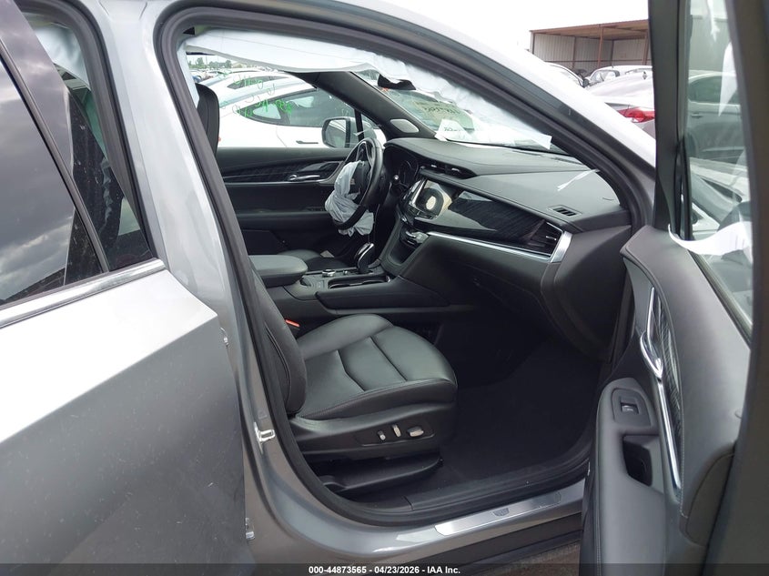 2025 Cadillac Xt6 VIN 1GYKPCRS0SZ121386 IAAI salvage auction — FRONT END, Salvage Title, sold $12,100 on 2026-07-22 (photo 5)