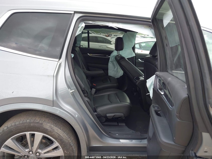 2025 Cadillac Xt6 VIN 1GYKPCRS0SZ121386 IAAI salvage auction — FRONT END, Salvage Title, sold $12,100 on 2026-07-22 (photo 8)