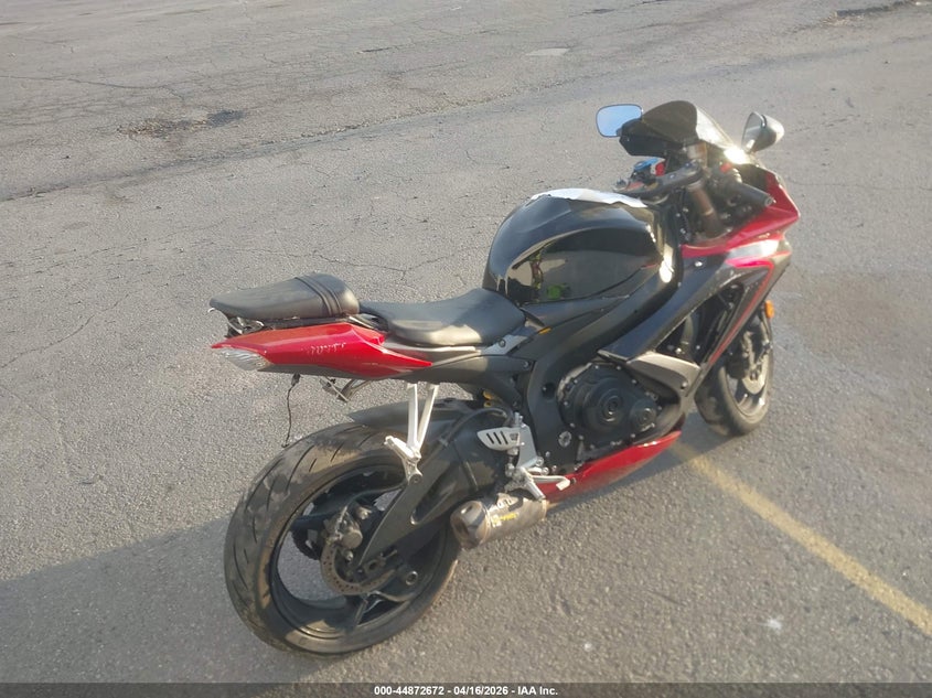 2008 Suzuki Gsx-r VIN JS1GN7EA582109624 IAAI salvage auction — RIGHT SIDE, Clear (Virginia), sold $1,300 on 2026-07-08 (photo 4)