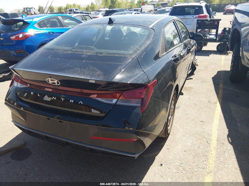 2025 Hyundai Elantra VIN KMHLL4DG8SU041681 IAAI salvage auction — RIGHT FRONT, Salvage (Colorado), sold $6,750 on 2026-07-07 (photo 4)