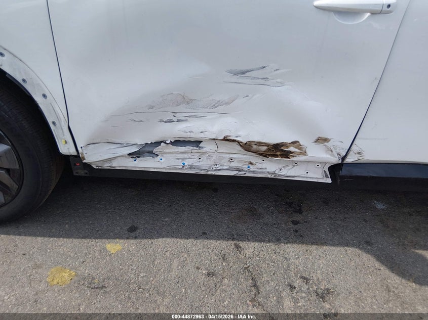 2024 Nissan VIN JN1DF0BB1RM737750 IAAI salvage auction — LEFT SIDE, Wait Title, sold $12,500 on 2026-07-30 (photo 6)