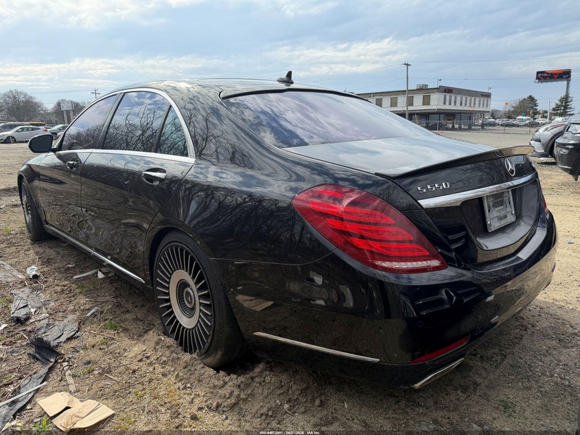 2015 Mercedes-Benz S-Class VIN WDDUG8FBXFA119655 IAAI salvage auction — Normal Wear, Clear (Connecticut), sold $12,250 on 2026-05-29 (photo 3)
