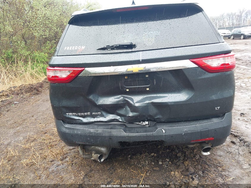 2019 Chevrolet Traverse VIN 1GNEVHKW5KJ317087 IAAI salvage auction — REAR END, Salvage (Ohio), sold $25 on 2026-07-31 (photo 6)