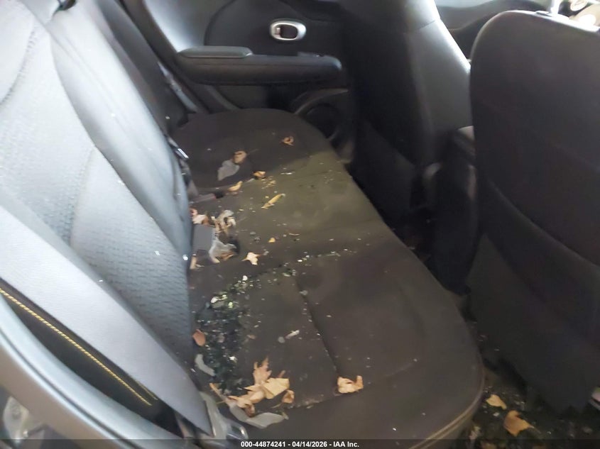2015 Kia Soul VIN KNDJP3A56F7149038 IAAI salvage auction — LEFT FRONT, Salvage Title, sold $700 on 2026-07-15 (photo 8)