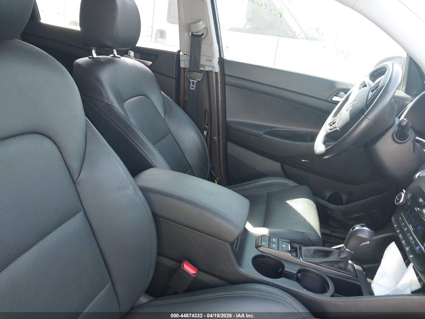 2019 Hyundai Tucson VIN KM8J33AL3KU014312 IAAI salvage auction — LEFT SIDE, Wait Title, sold $7,950 on 2026-07-14 (photo 5)