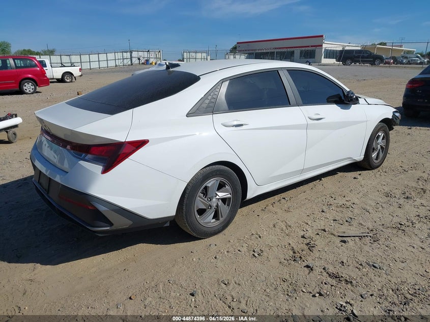 2024 Hyundai Elantra VIN KMHLL4DG3RU657346 IAAI salvage auction — FRONT END, Wait Title, sold $3,800 on 2026-07-23 (photo 4)