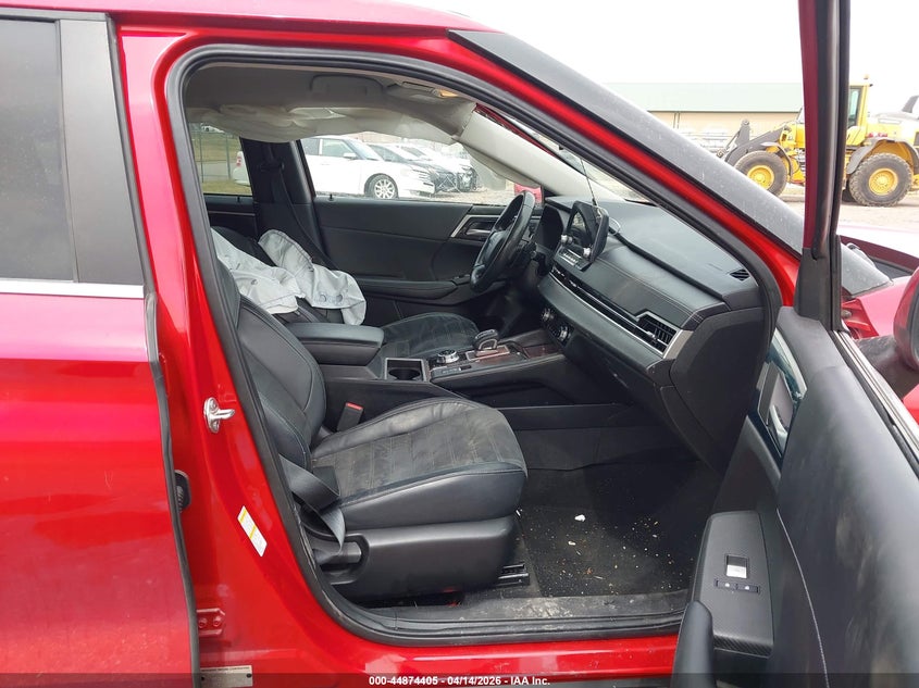 2022 Mitsubishi Outlander VIN JA4J4UA83NZ026724 IAAI salvage auction — LEFT SIDE, Wait Title, sold $7,025 on 2026-07-28 (photo 5)